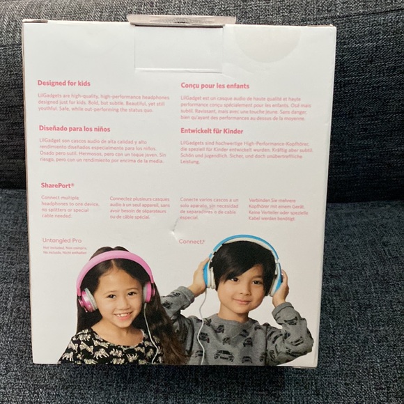 COPY - NEW/SEALED Wired headphones for kids - Picture 2 of 4